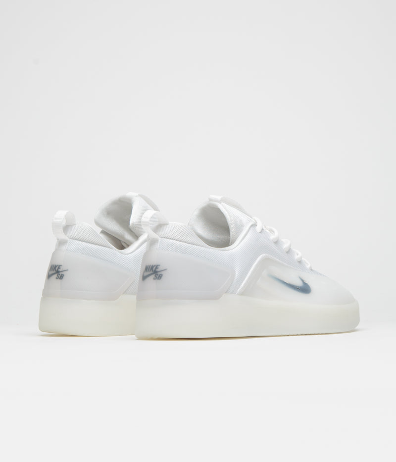 Nike SB Nyjah 4 Shoes in White and Black and White - Black