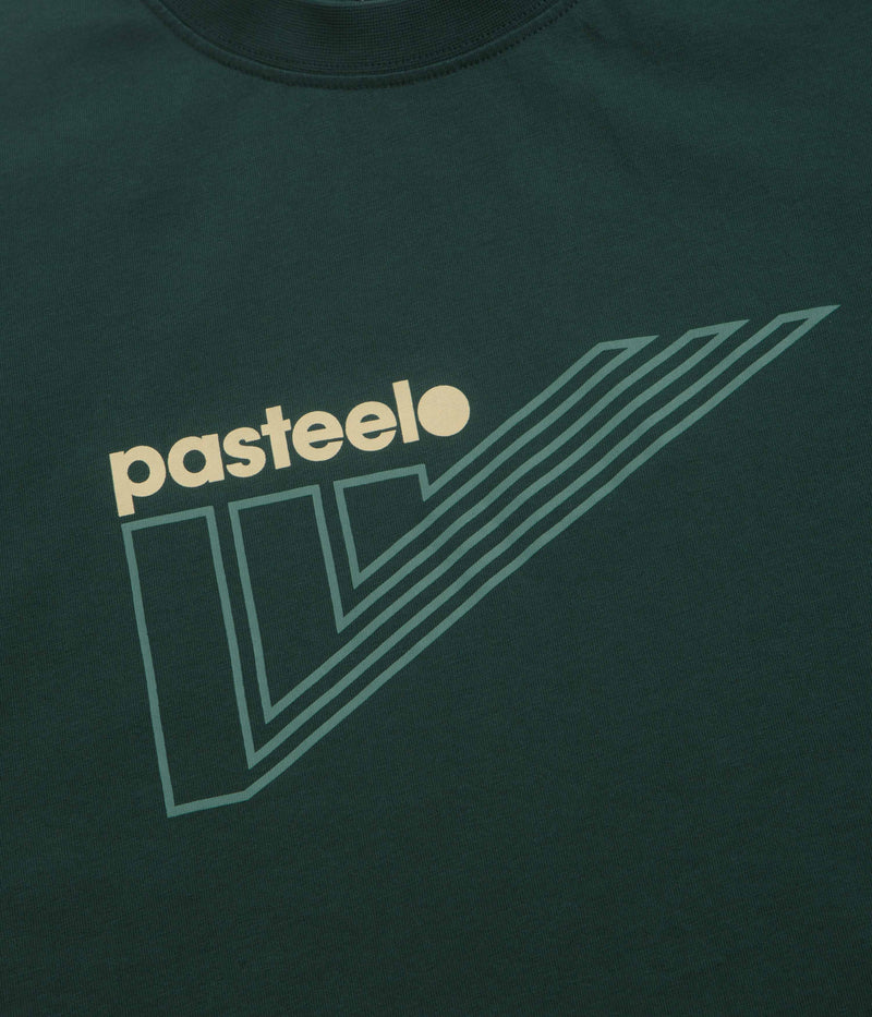 Pasteelo Flag T-Shirt in Forest