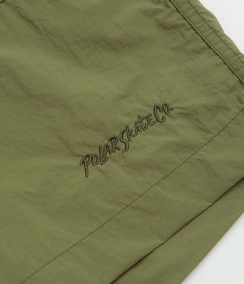 Polar Hike Shorts in Army Green
