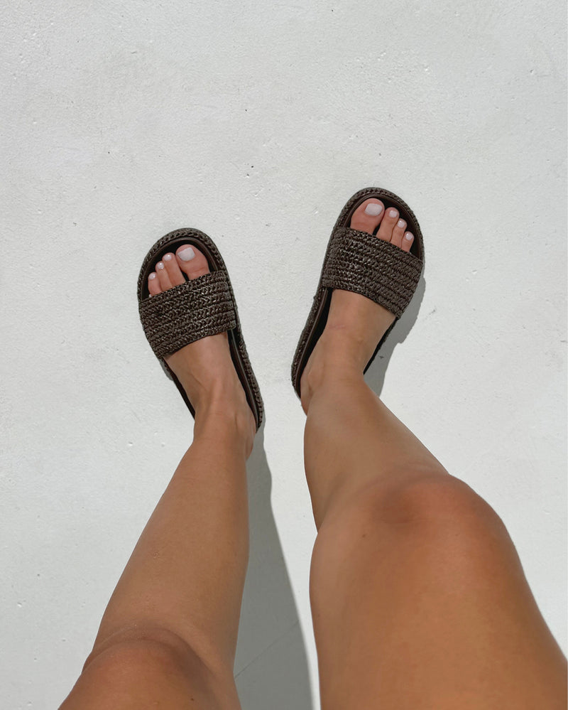 QUARTILLA - CHOCOLATE RAFFIA-Sandals-Billini-Billini
