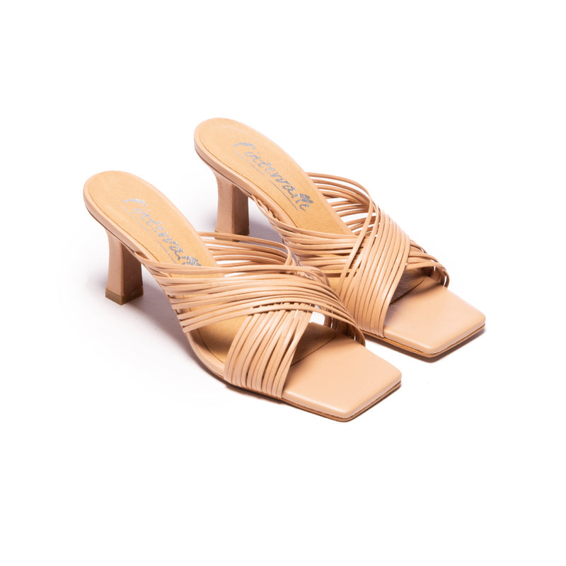 Quella Nude Leather (4659181518928)