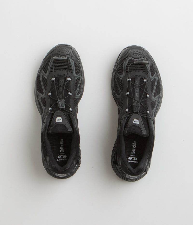 Salomon XT-Whisper Shoes in Black and Black / Asphalt