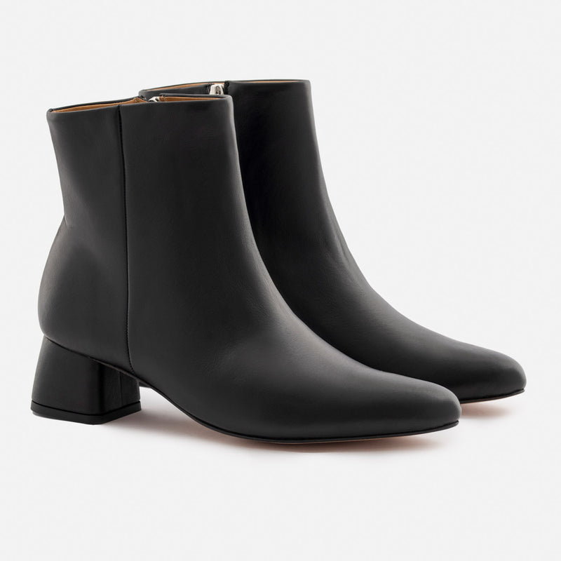 Savannah Booties - Full Grain Leather - Women's
