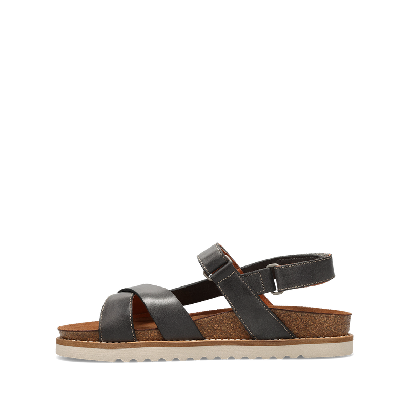 Instep image of Sideways Steel 36