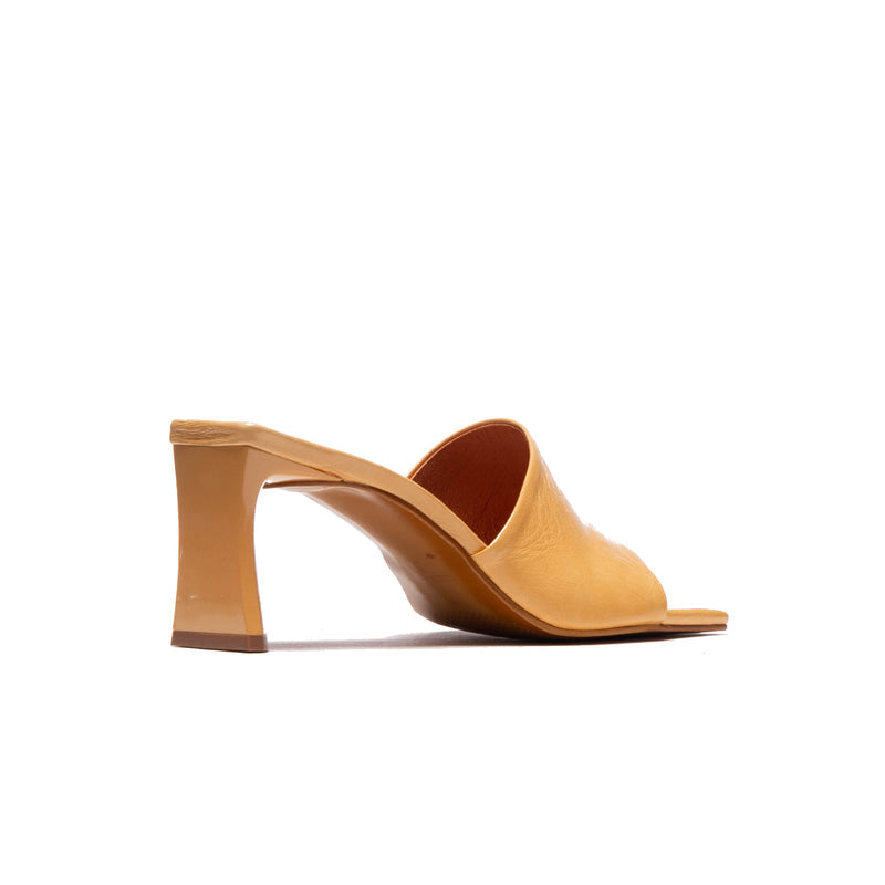 Singer Nude Leather (6561580646480)