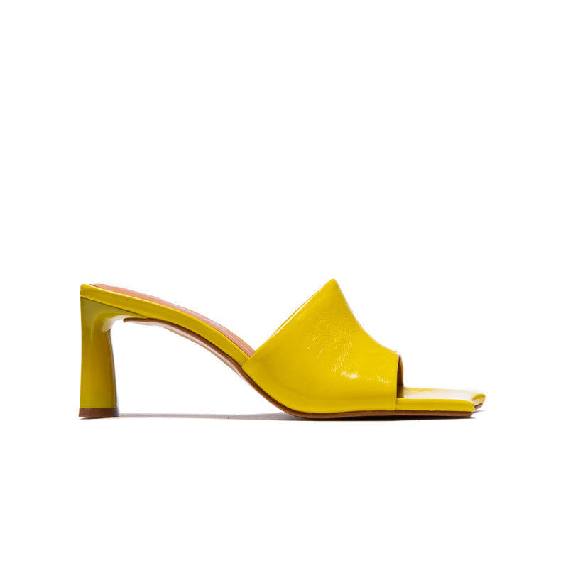 Singer Yellow Leather (6561581760592)