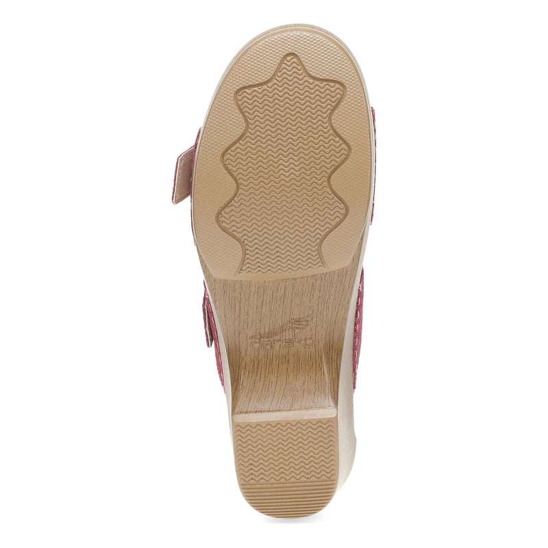 Bottom image of Sophie Pink Revolution
