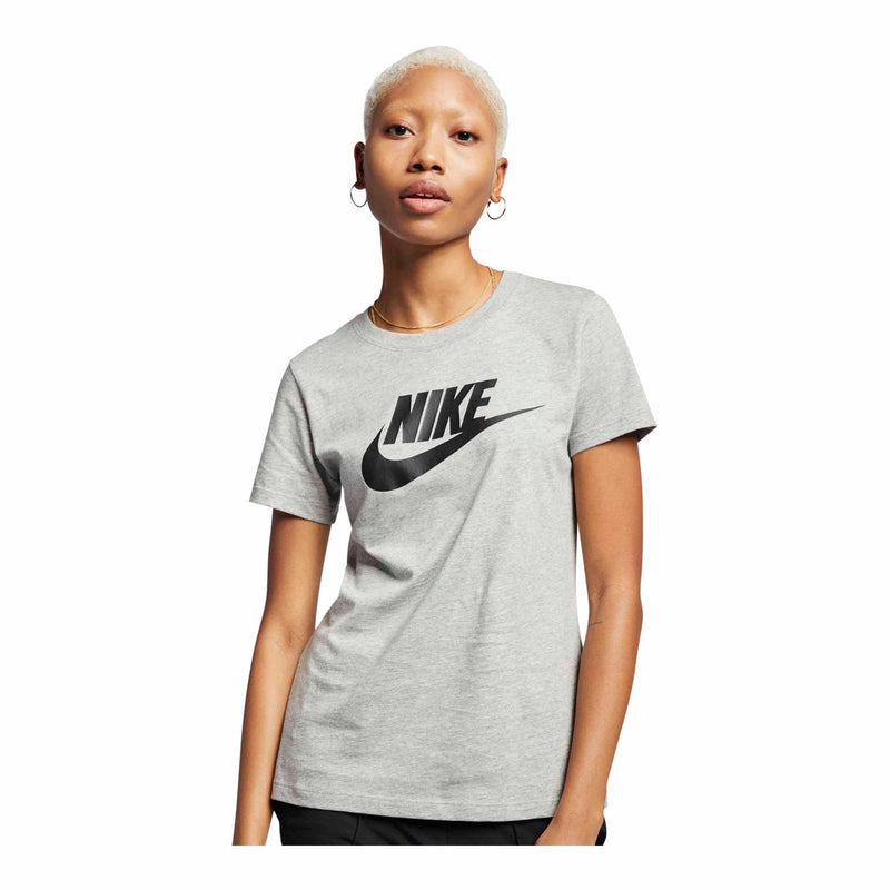 Sportswear Essential T-Shirt