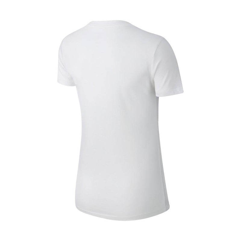 Sportswear Essential