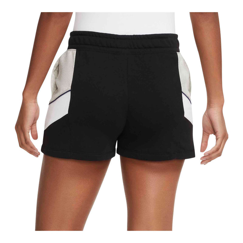Sportswear Heritage Women's Shorts