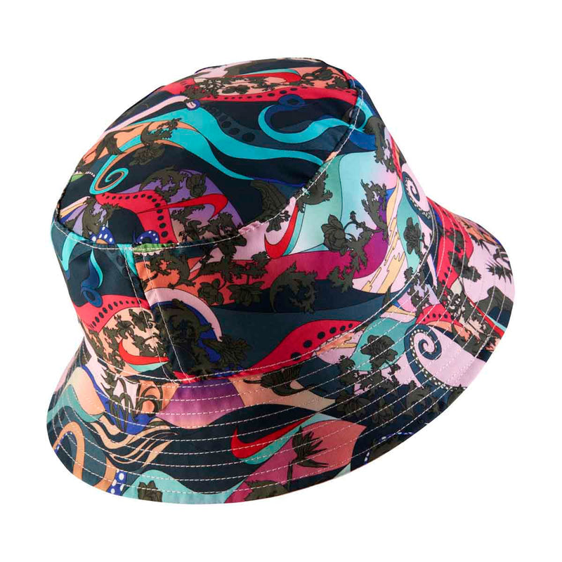 Sportswear Icon Clash