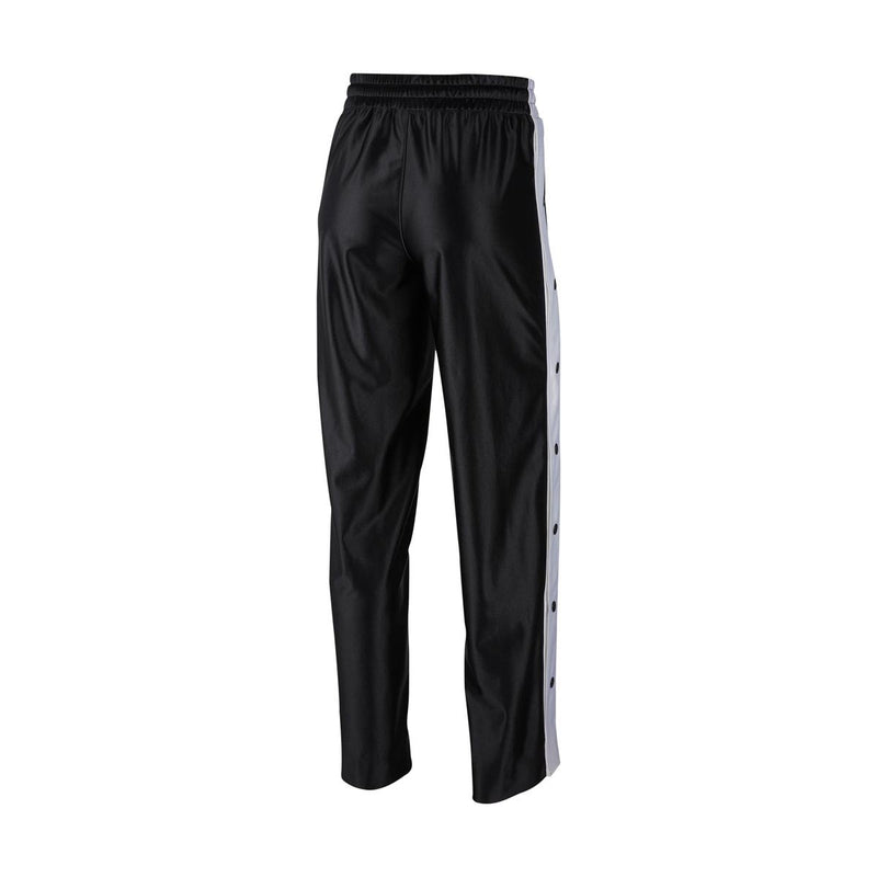 Sportswear Icon Clash