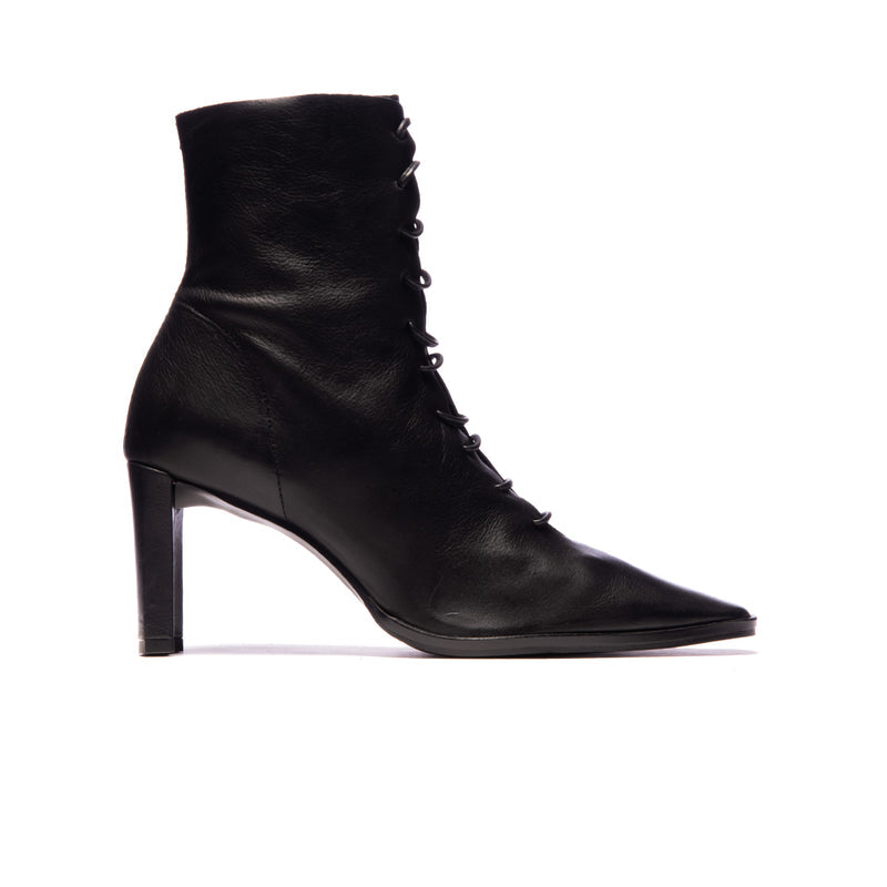 Steinway Black Leather (4801569292368)