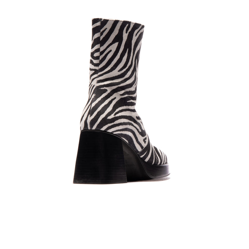Sullivan Zebra Print (4793529630800)