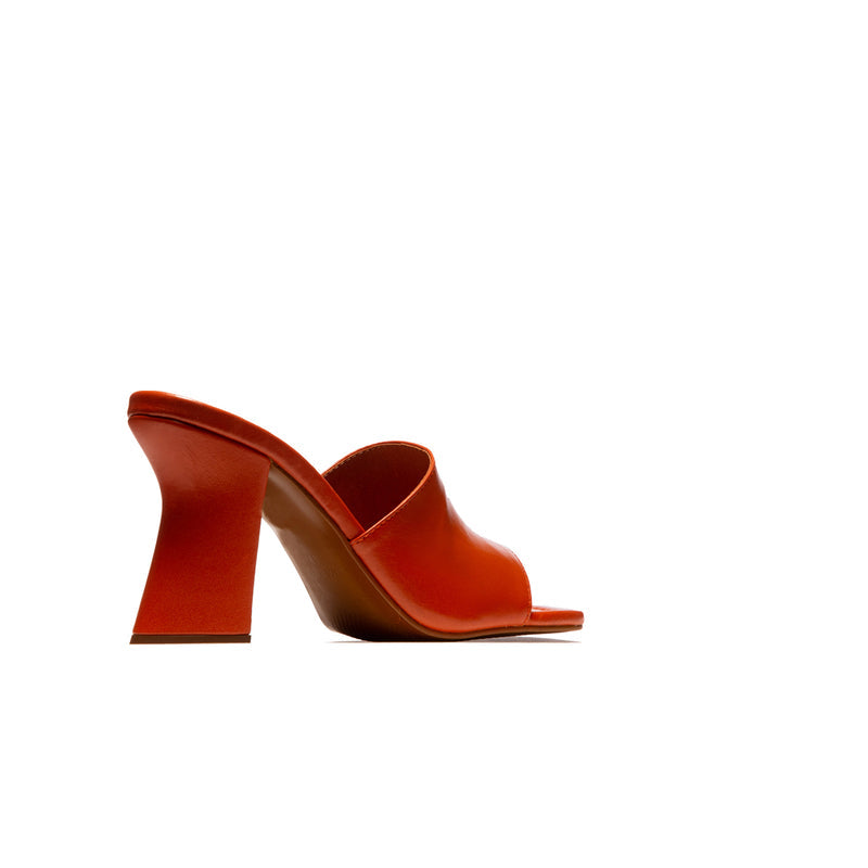 Symi Rust Leather (6568187265104)