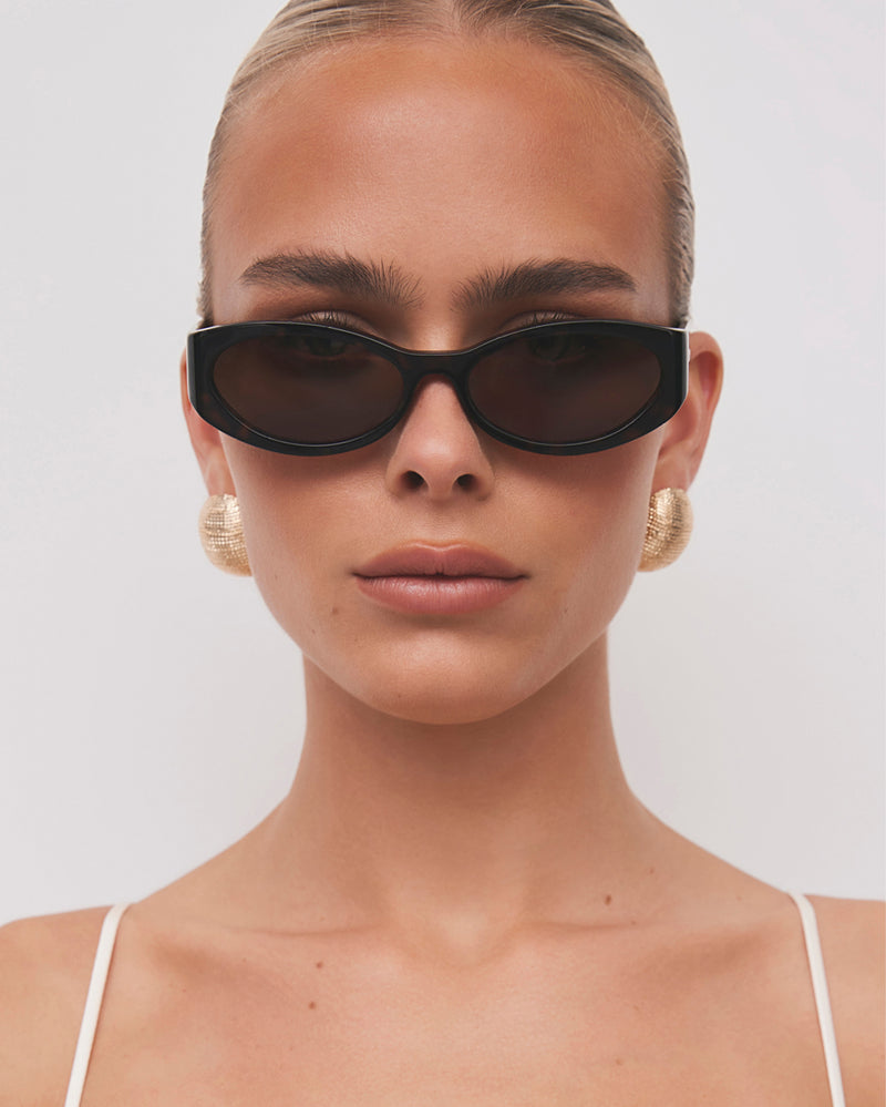 THE KASIA - DARK HAVANA TORT-WALNUT-SUNGLASSES-BANBE-Billini