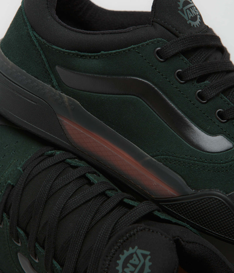 Vans BMX Peak Shoes in Black and Evergreen