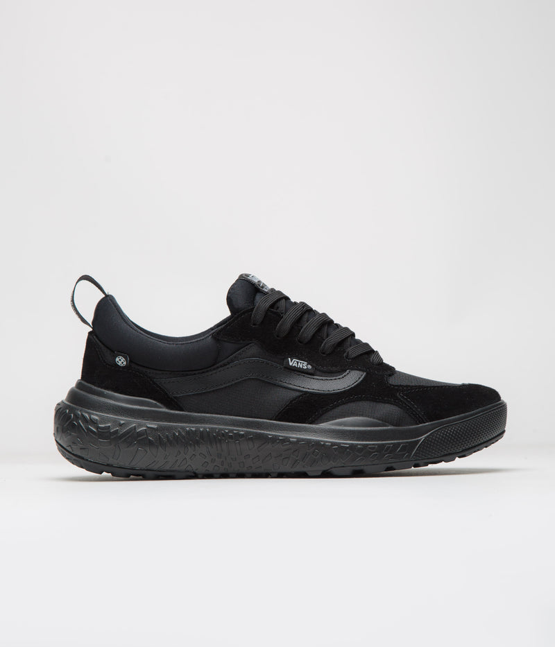 Vans MTE UltraRange Neo VR3 Shoes in Black and Black