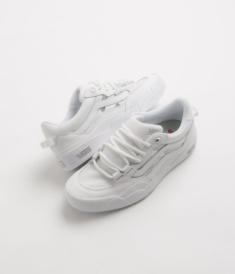 Vans Skate 2 Wayvee Shoes in White