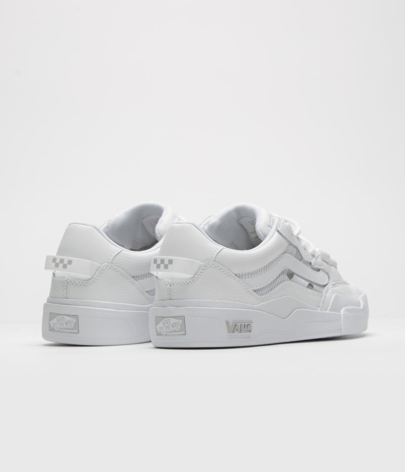 Vans Skate 2 Wayvee Shoes in White