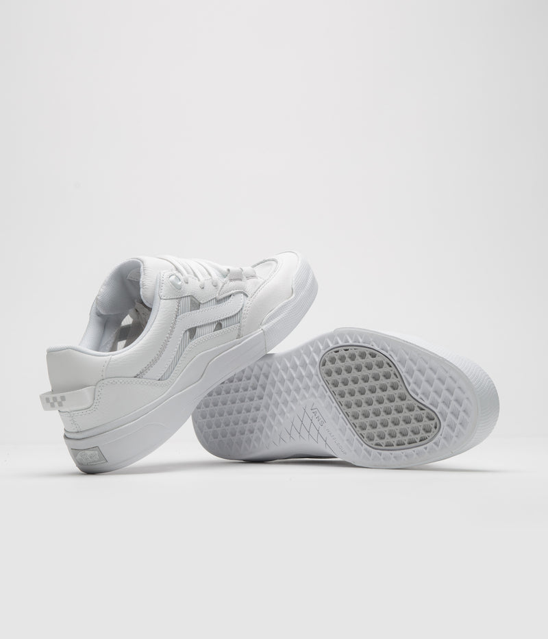 Vans Skate 2 Wayvee Shoes in White