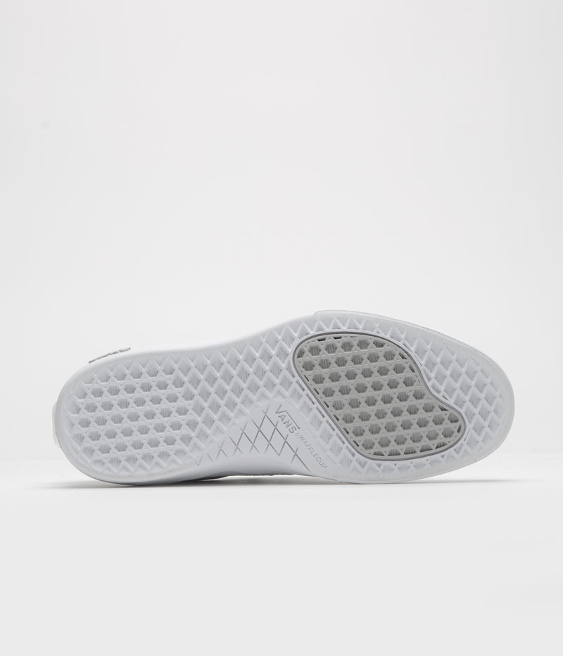 Vans Skate 2 Wayvee Shoes in White