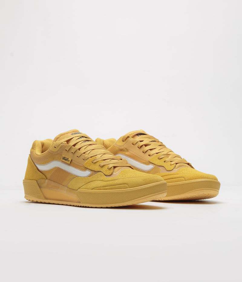 Vans Skate AVE 2.0 Shoes in Gold