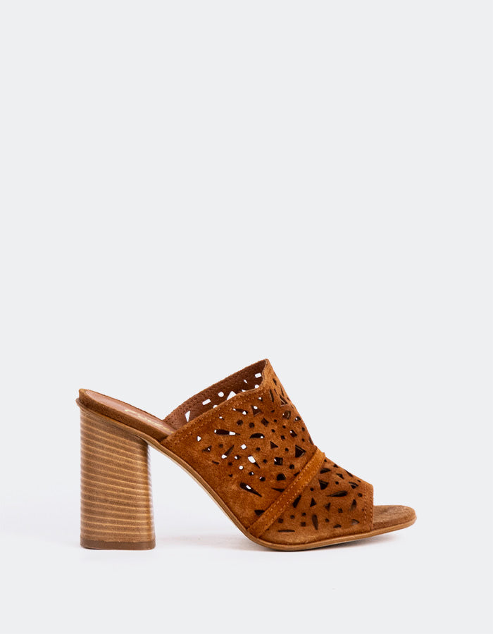 Willow Tan Suede