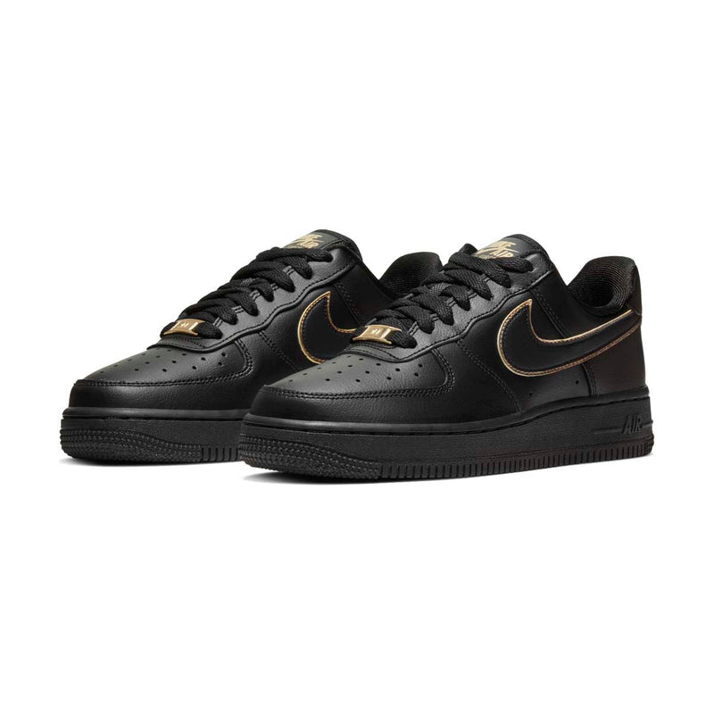 Women's Air Force 1 '07 Essential Icon Clash