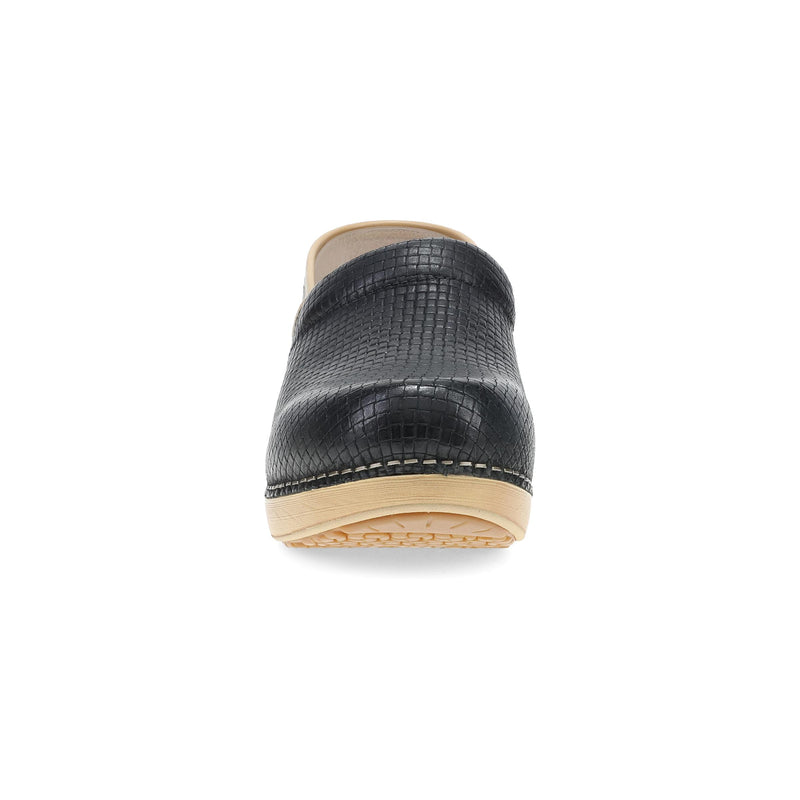 Toe image of XP 2.0 Clog Black Woven